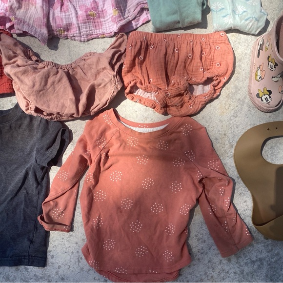 Girls 18m Clothes Bundle - Picture 7 of 10